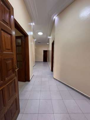 APPARTEMENT image 7