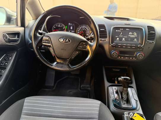 KIA FORTE image 3