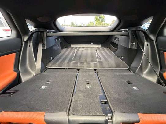 Mercedes Benz GLC 2024 image 9