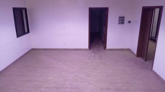 VILLA  À LOUER image 3