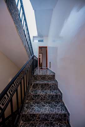 Appartement moderne et meublé à Zac Mbao image 11