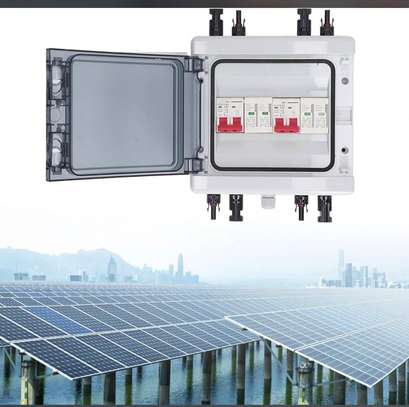 Coffret électrique solaire IP65 avec disjoncteurs intégrés image 2
