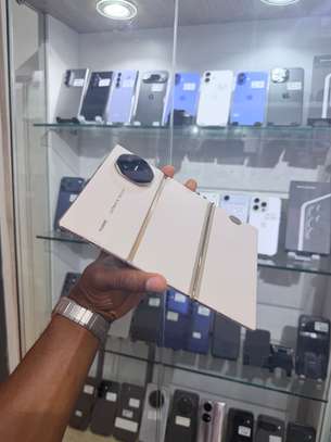 Huawei mate XTs edition 2025 512Gb RAM16 image 7