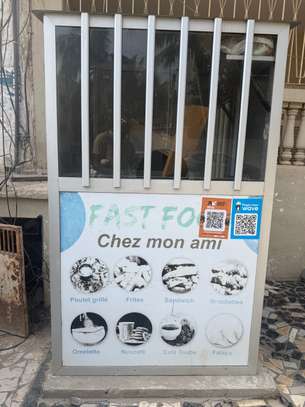 Stand fast food compact métal prêt à l’emploi image 4