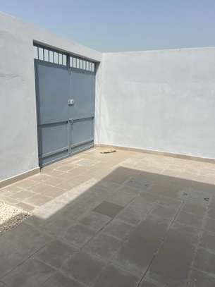 Maison à louer à Ndiakhirat HLM Corossol image 5