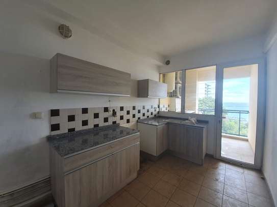 Bel appartement sur Corniche Plateau image 5
