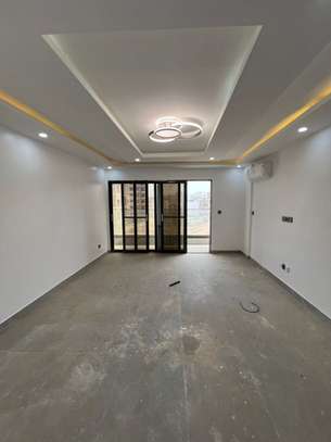 Immeuble R+7 Neuf a vendre aux Almadies image 6
