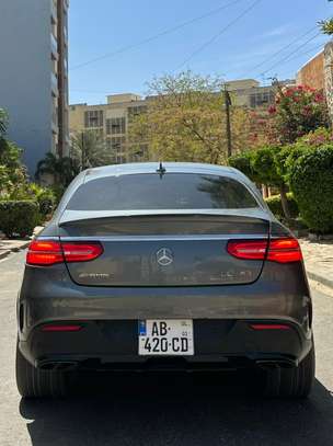 Mercedes gle 43 amg image 3
