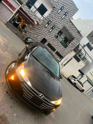 HYUNDAI ELANTRA 2020 image 3