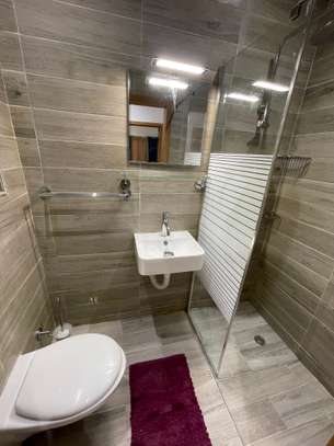 Magnifique Appartement F3 meublé à louer image 12