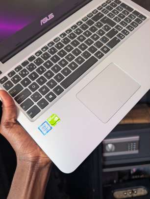 Asus i7 / 1000gb / 8gb ram /NVIDIA 2gb dédiée image 3