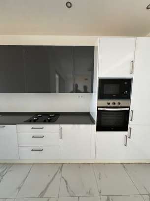 F4 neuf à vendre aux Almadies image 11