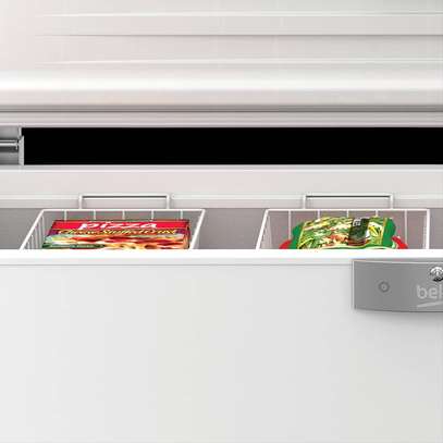 Congélateur beko horizontal 600L blanc HSM46781 image 3