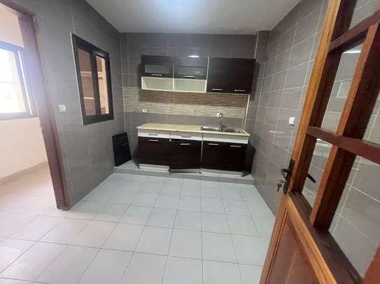 Appartement à Louer à Mermoz image 5