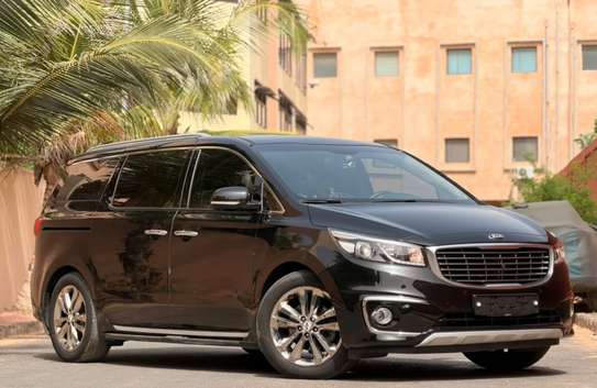 Kia Carnival 2016/17 image 4