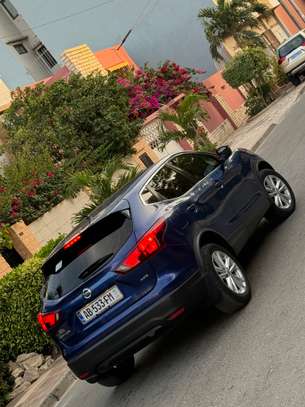 Nissan image 10