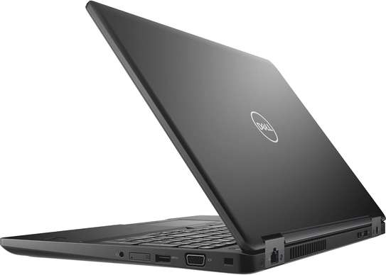 Dell 5590 i5 8th ram 8 image 3