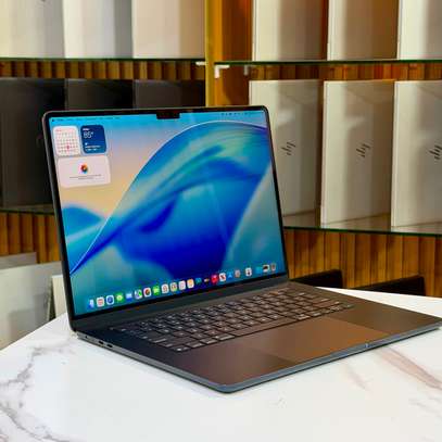2025 Mac book Air Puce M4 de 15 Pouces image 2