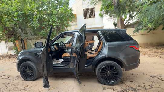 Range Rover 2021 image 7