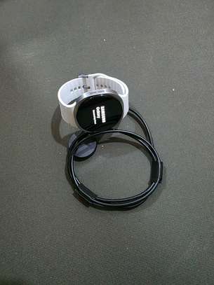 Samsung galaxie Watch 8 image 2