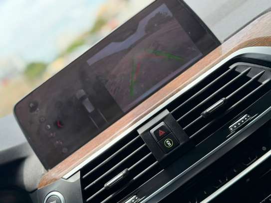 BMW X3 2019 XDrive image 10