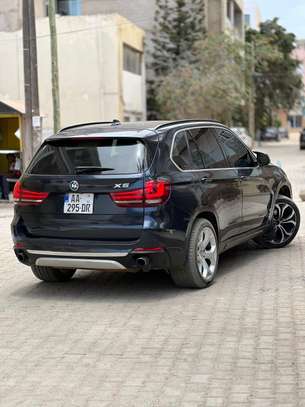 BMW x5 Année 2014 image 5