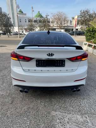 Hyundai Avante Sport 2017 image 12