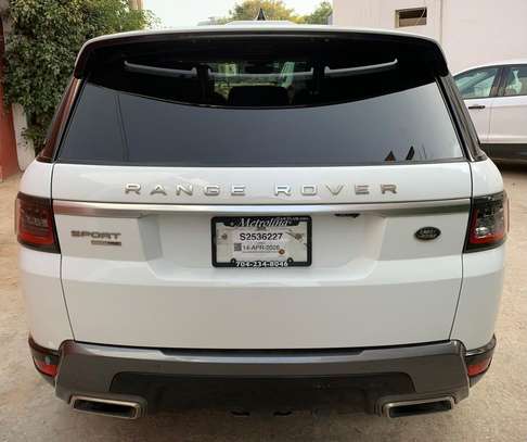 RANGER ROVER SPORT Année : 2018 image 12