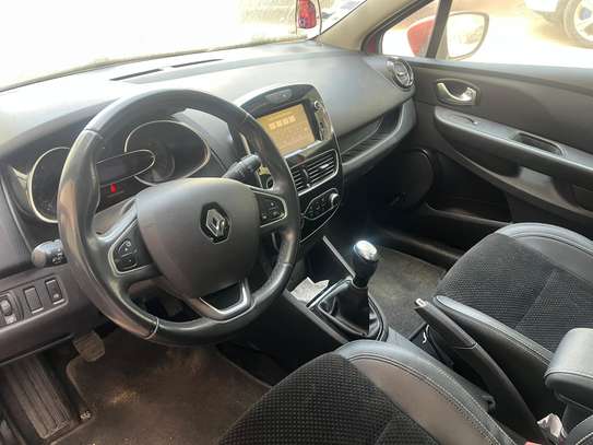 Renault clio 2018 diesel image 6