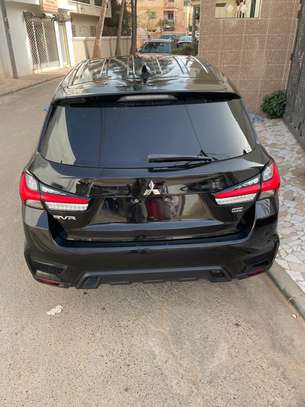 Mitsubishi Rvr image 3