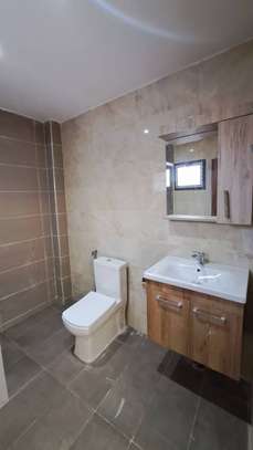 APPARTEMENTS F3 (2 CHAMBRES) A LOUER NGOR - ALMADIES image 13