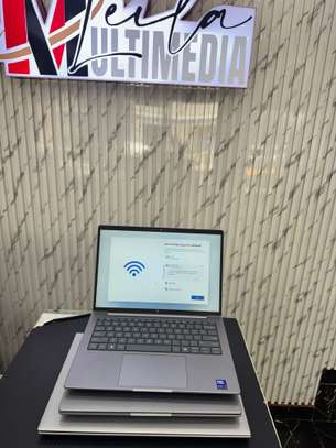 ZBOOK 14 8G1i ULTRA 5 image 4