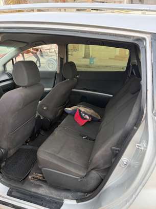 Toyota verso d4d 2009 image 3