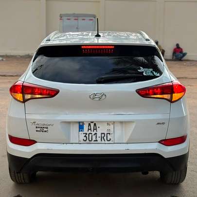 HYUNDAI TUCSON ANNÉE 2017 4x4 image 6