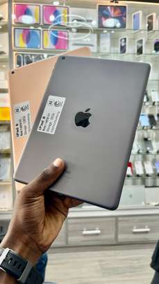 IPad 8th Génération image 2