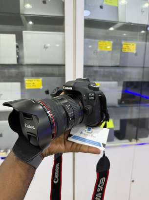 Canon 80D image 2