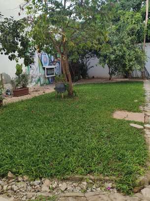Appartement F5 en duplex Ngor Almadies image 9