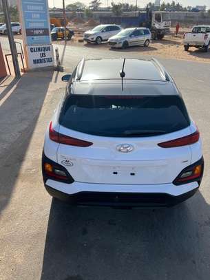 Hyundai kona limited image 10