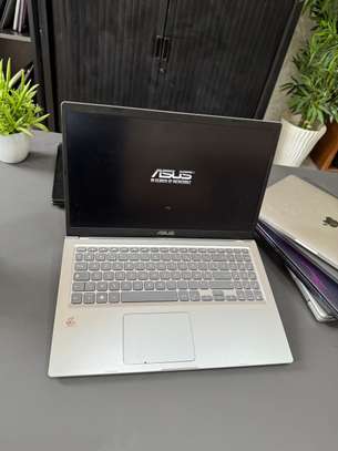 Asus i5 10th / ssd 256gb / 12gb ordinateur portable image 6