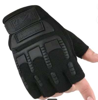 Gants moto demi-doigts cuir noir renforcés image 3