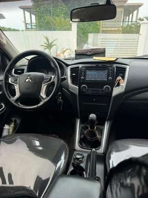Mitsubishi L200 Gls sportero 2022 Diesel image 9