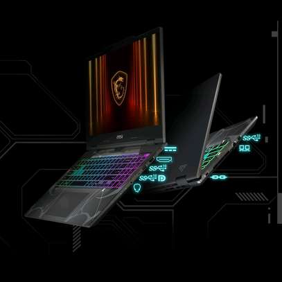 Gamer MSI Cyborg 2025 AI ultra 7 image 3