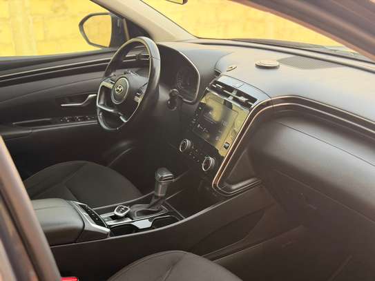 HYUNDAI TUCSON 2022 image 9