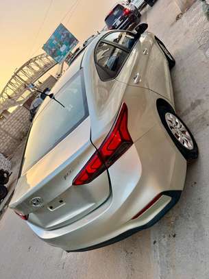 HYUNDAI accent  Année *2018* image 5