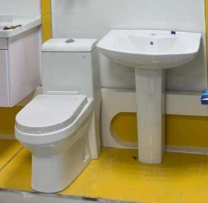 Ensemble Sanitaire chaise et lavabo complet image 4