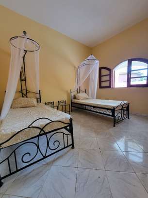 Villa de Rêve avec Piscine à Louer – Saly Niakh Niakhal image 12