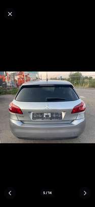 Peugeot -308-année 2016 image 2