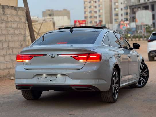 Renault sm6 image 10