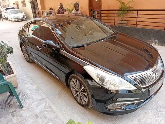 Hyundai grandeur image 2