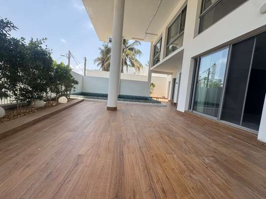 Duplex picine privé F5 à louer aux Almadie route Almadie image 2